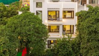 Eco-chic oasis in the city with Garden - 2