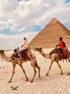 PYRAMiDS GRAND View HoTeL - Cairo - 0