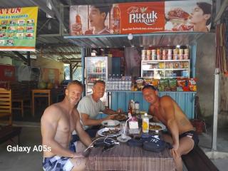 Zian guest house - Seganteng - 8