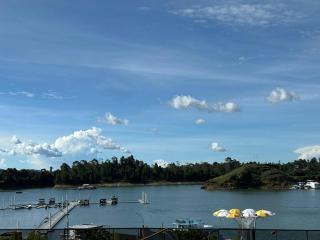 Hotel Bahia Guatape - 8
