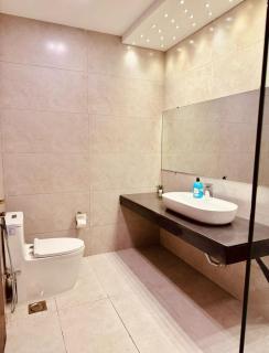 Luxury Retreat Abu Dhabi Apartments F 11 Islamabad - Islamabad - 4