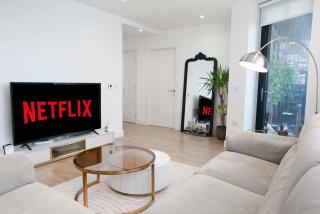 Luxury One Bedroom Apartment Near Canary Wharf with Gym - Londra - 5