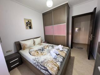 Mare apartament - Sarandë - 2