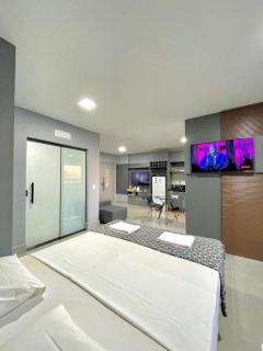 Estúdio no 27º Andar com Vista p/ Av. Afonso Pena - 3