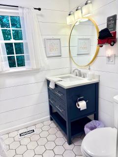 Your Private Country Base Relax & Reboot- Country Bumpkin - Hickory - 7