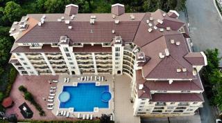 Flora Beach Resort apartment free parking - 3