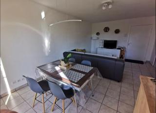 Appartement cosy, petite terasse, place de parking privée proche tout commerces - Arpajon-sur-Cère - 5