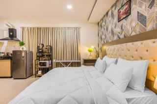 Penthouse with Jacuzzi steam bath &foot massage - Gurgaon - 3