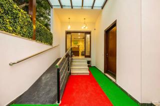 Eco-friendly vibes cozy space - Gurgaon - 4