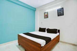 Super OYO Townhouse Anmol Residency - 9