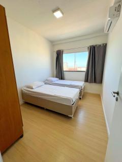 Resort Aruana com 2qts, ar, piscina e muito verde - Aracaju - 4