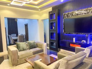 Agizzy Luxury Apartment - Karsana - 1