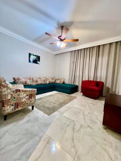 Luxury 180m Apartment near the Pyramids - ‘Ezbet `Abd el-Ḥamîd - 4