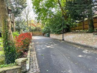 Forest Studio Apt free gated Parking on 2 acres Garden - Chislehurst - 6
