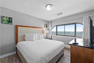Capital O Sunset Waves Hotel Myrtle Beach Oceanfront - Myrtle Beach - 9