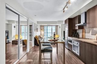 The Ellios Suites - In Downtown Toronto, Opposite CN Tower & Rogers Centre - 9