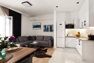 Modern Comfort in the Heart of Athens - 9