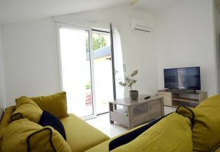 Spot 2 Be - 2 Chambres Clim - Balcon Parking RER C - 8