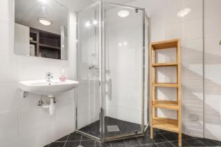 Easy Living - Bergen - 9