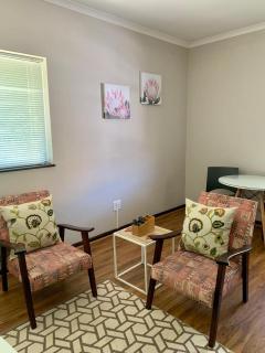 The Red Gate Suite for Garden Route tranquility - George - 4