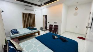 Raj Homestay Hampi - Hampi - 1