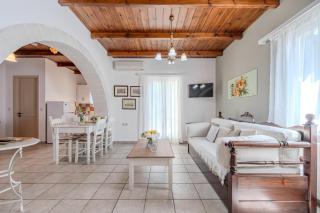 Helianthos Villas - Douliana - 3