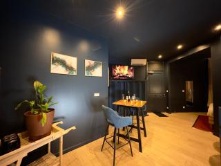 Mieuxqualhotel jacuzzi privatif La Parenthèse - Bordeaux - 1