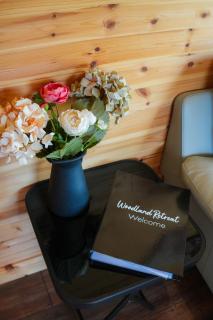 'Cosy Gem' Cabin Woodland Retreat Randalstown NI - - 7