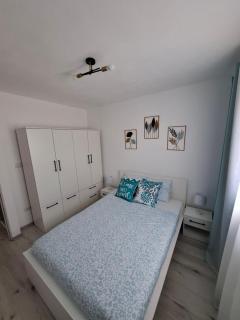 Cezar's Apartment - Făgăraş - 6