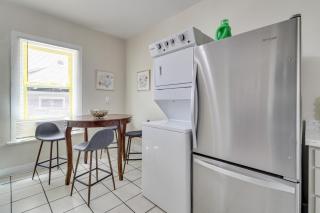 2 Mi to Old Town ABQ East Downtown Triplex Unit - 2