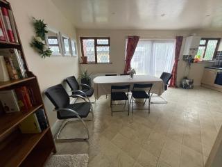 Spacious London House with Parking - Barking - 7