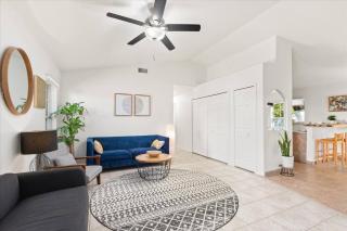 The Look-Out Private Rooftop 5 Minutes to the Beach & DownTown - 1