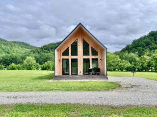 New! Knob Hill | River | Hot Tub | 360 Scenic View - 0