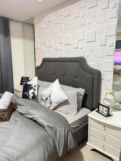 SM Bicutan Azure Flat - Manila - 9