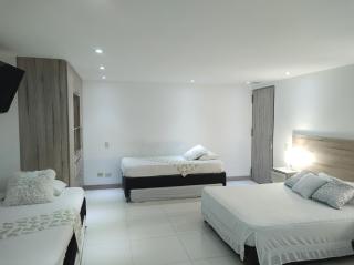 1 hasta 5 personas Acomodacion Familiar ApartaSuite Poblado - Envigado - 8