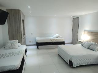 1 hasta 5 personas Acomodacion Familiar ApartaSuite Poblado - Envigado - 0