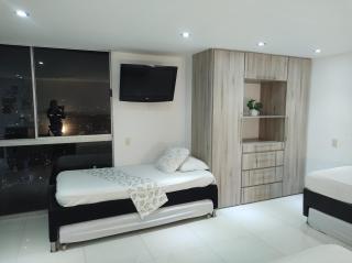 1 hasta 5 personas Acomodacion Familiar ApartaSuite Poblado - Envigado - 2