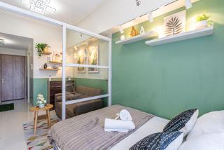 Serene Studio with Balcony, Sunset Views and City View - 2