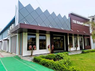 The ELEGANCE RESORT - Patna - 9