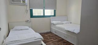 Corniche - Facing 2BR Apartment - Sharjah - 5