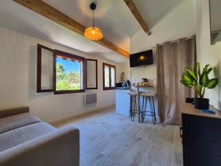 Studio refait à neuf, piscine et parking privé - Bandol - 0