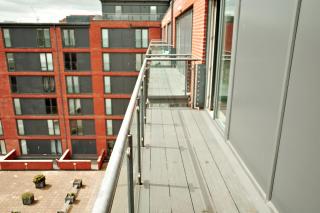 Central 2BR Birmingham Apt - Free Parking - 4