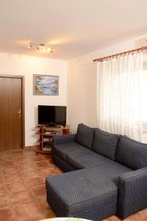 Amalia - Senj - 5