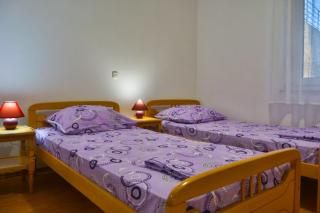 Amalia - Senj - 2