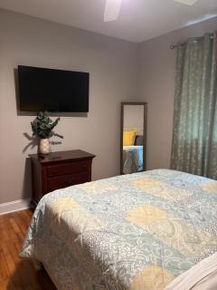 Mad Hatter Hideaway - Sumter - 6