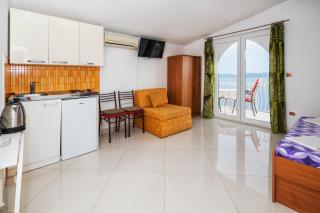 VieW on th sea PISAK - 9