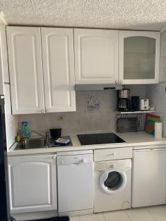 Bord de mer, terrasse, tout à pieds - 6