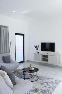 ThreeOn10 - Modern Luxury Apartment - Gaborone - 7