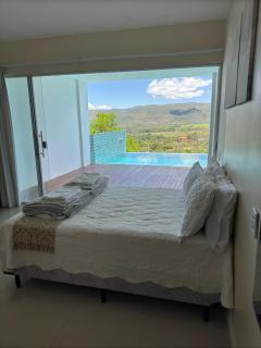 Casa Hari Veadeiros - piscina, ar condicionado e vista maravilhosa! - Alto Paraíso de Goiás - 6