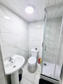 Canal side hideaway - Lindley - 4
